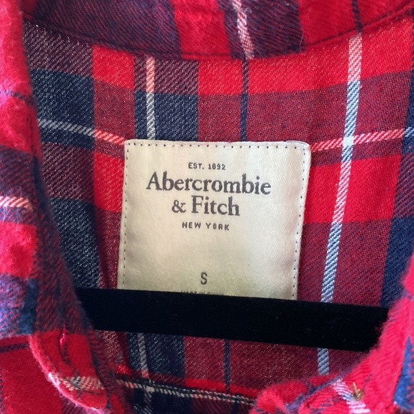 Abercrombie & Fitch Plaid Flannel Long Sleeve Button Down Top - Picture 2 of 4